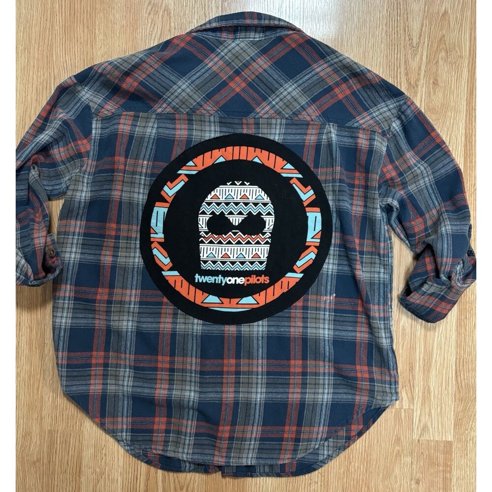 Upcycled Twenty One Pilots Button Down Flannel Top Womens Size Large Grunge Rock - Picture 3 of 13